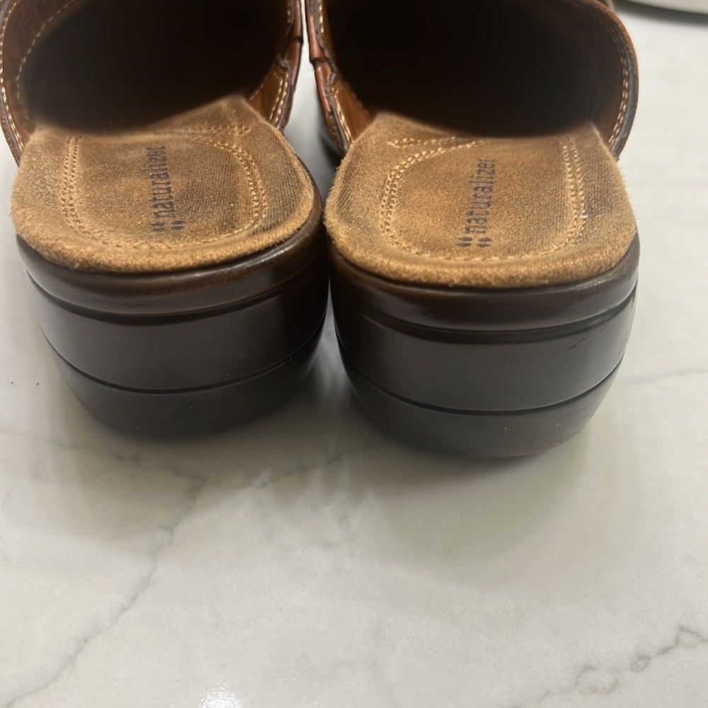 Womens clogs - Picture 2 of 2